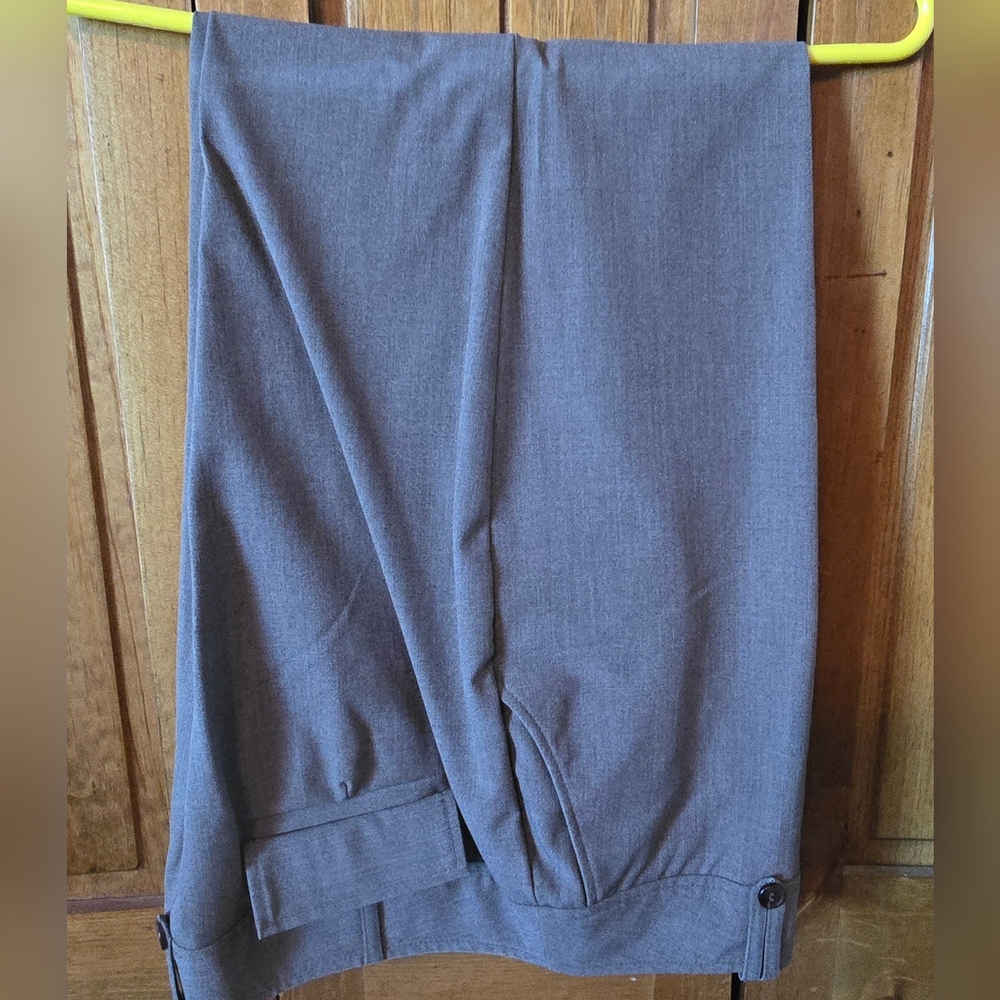 Women's Worthington Stretch Tan Dress Pants W/ (4) Pockets- Size 12